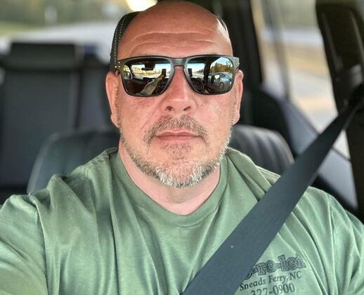 Chris Ross Obituary News; CEO And Operator Of Lo-re-Lei Pub & Grill Chris Ross Has Died